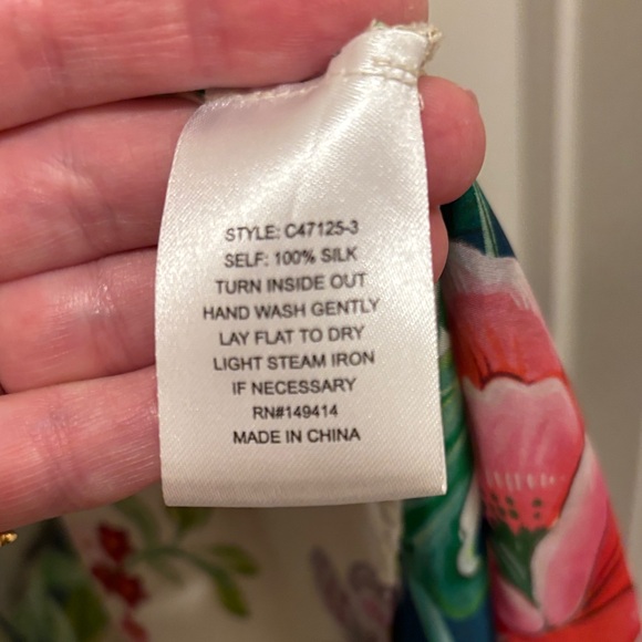 Johnny Was Cream Floral Silk Kimono Cape with Green & Pink Accents - Picture 10 of 11